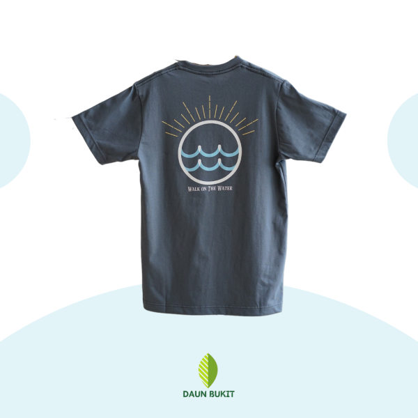 Kaos Rohani Walk on the water