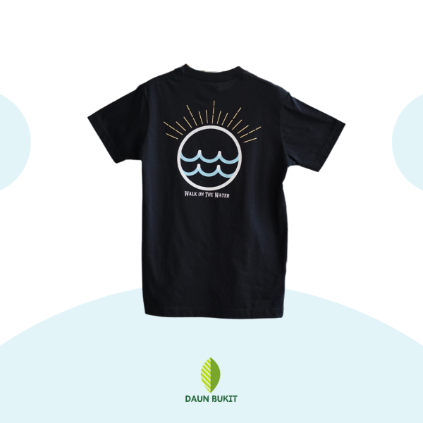 Kaos Rohani Walk on the water