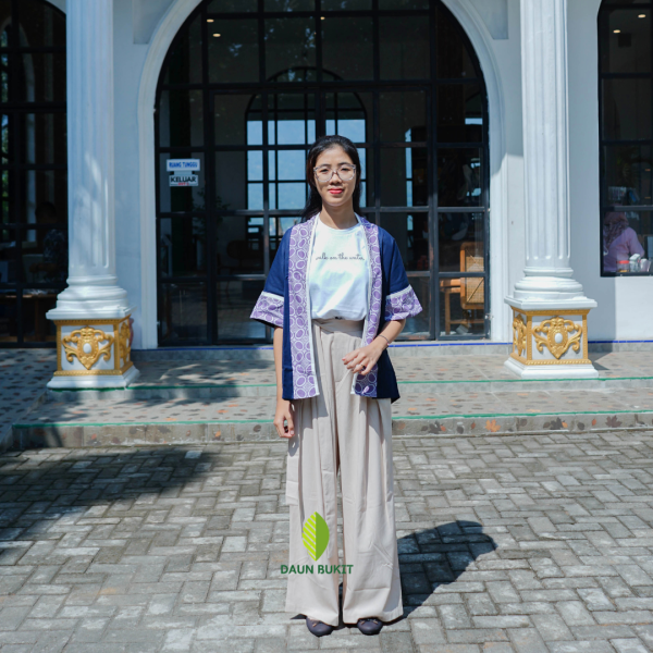 Cardigan Kimono Kawung Pendek