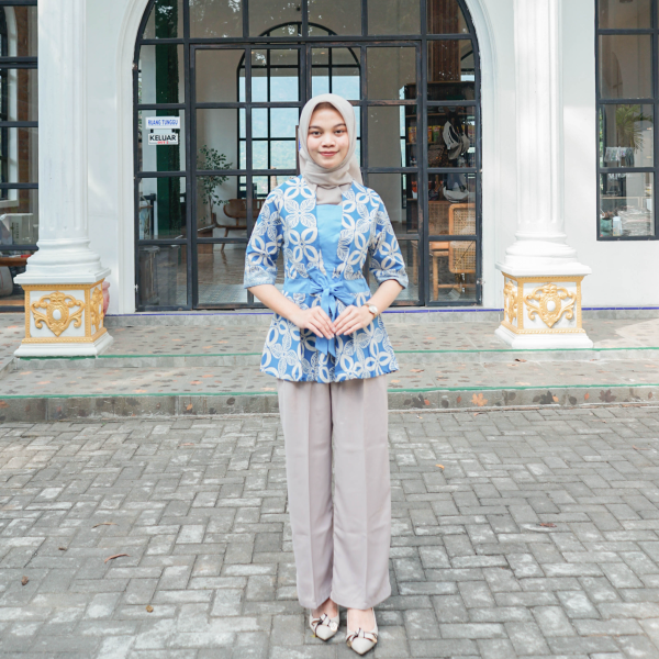 Batik Kawung Wanita Lengan 3/4 - Image 9