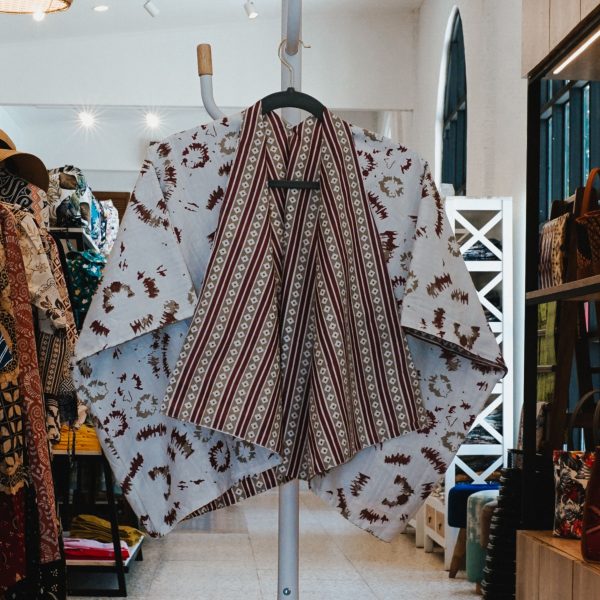 Cardigan Batik Nah Gee - Image 7