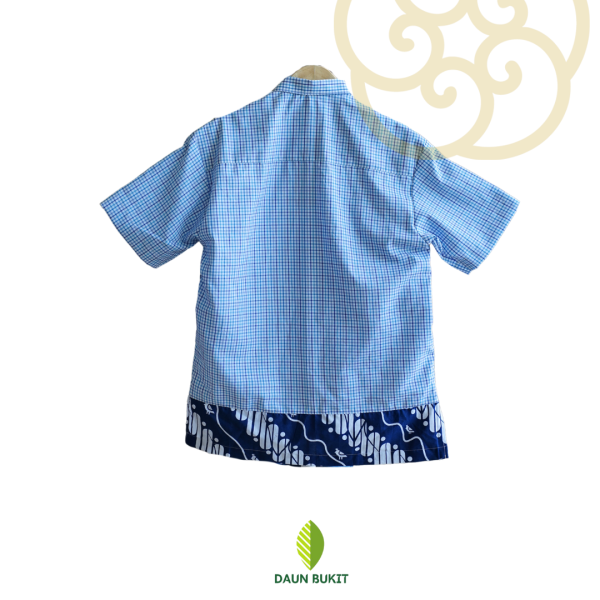 Kemeja Kotak Putih Biru Mix Batik Pria Oversize Premium - Image 2