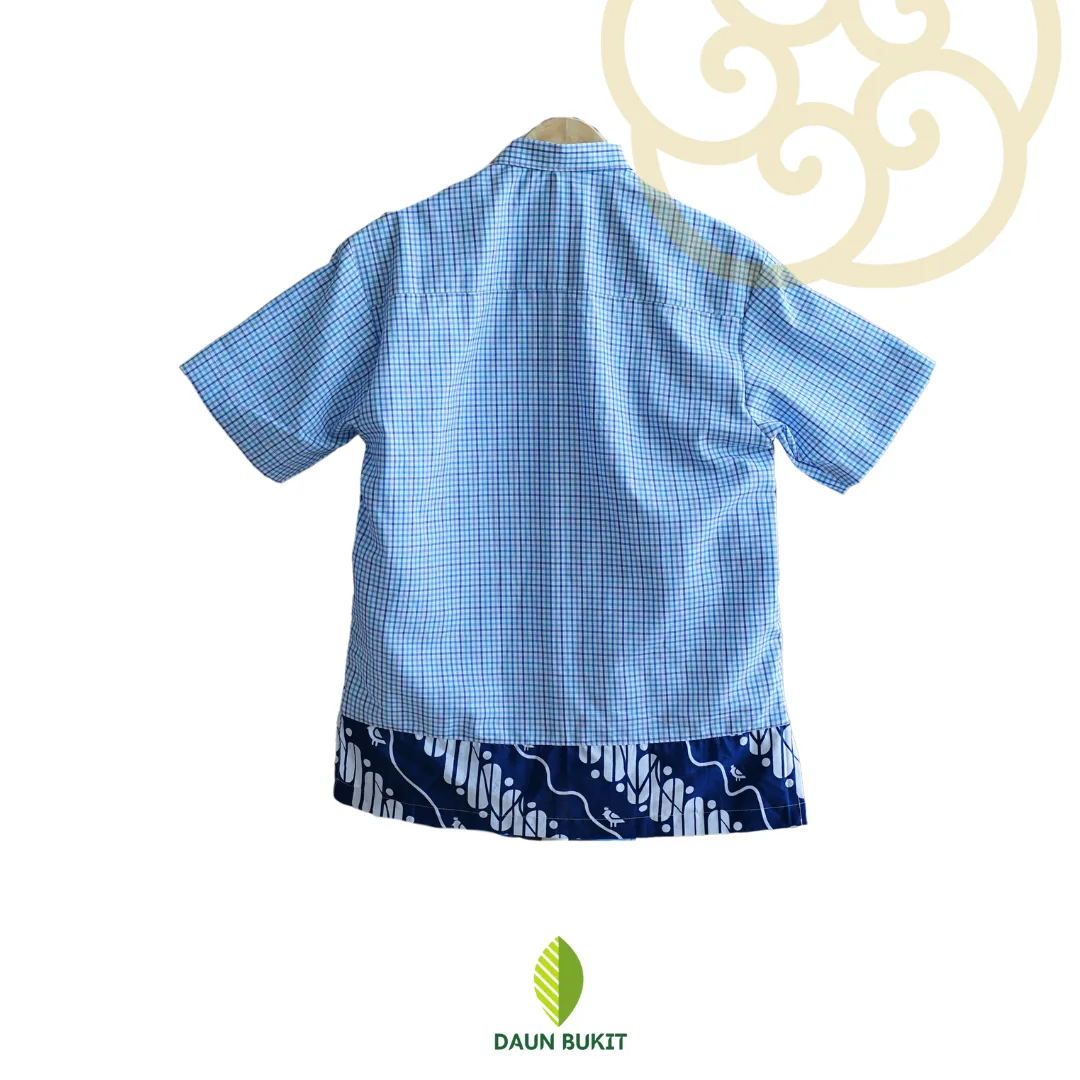 Kemeja Kotak Putih Biru Mix Batik Pria Oversize Premium