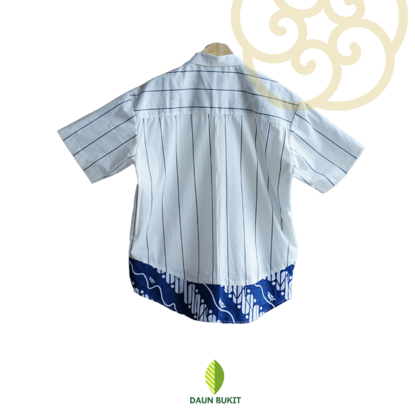 Kemeja Salur Stripe Putih Mix Batik Pria Oversize Premium - Image 2