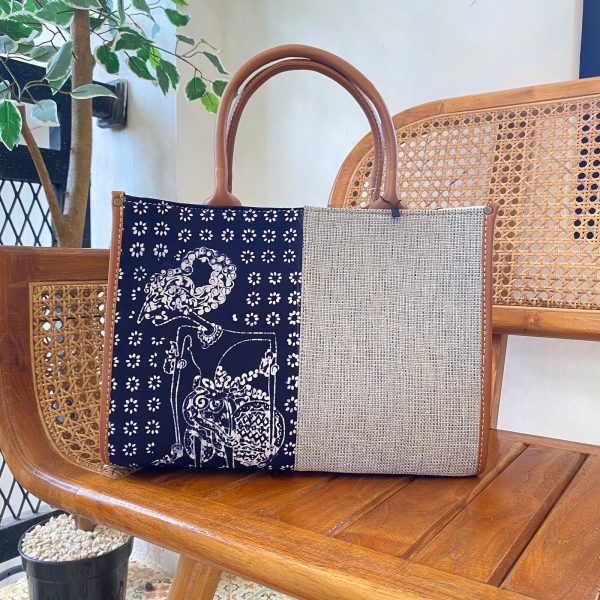 Tas Batik Wanita - Handcarry Motif Wayang Goni Sintetis