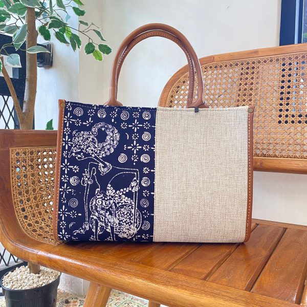 Tas Batik Wanita - Handcarry Motif Wayang Goni Sintetis
