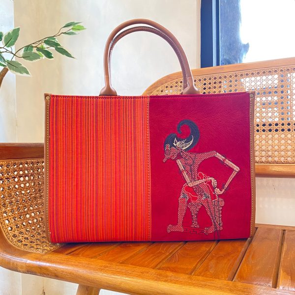 Tas Handcarry Lurik Wayang 30x40 - Image 6