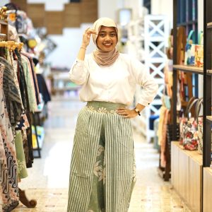 Celana Sayap Batik