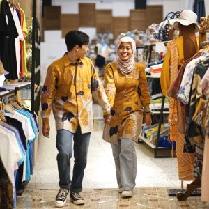 Batik Sarimbit Kuning Pria/Wanita