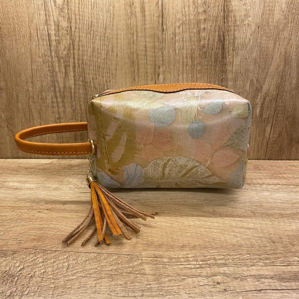 Pouch Wanita Motif Eco Print Kulit Sapi