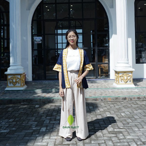 Cardigan Kimono Kawung Pendek