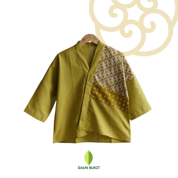 Eliana Blouse Kimono Linen Motif Batik Parang Premium - Image 2