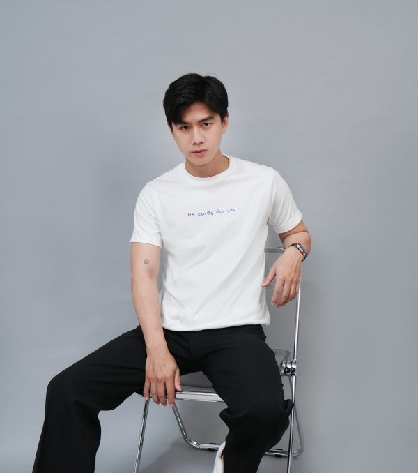 Kaos Rohani Kristen "He Cares For You" - Pengingat Kasih-Nya yang Personal