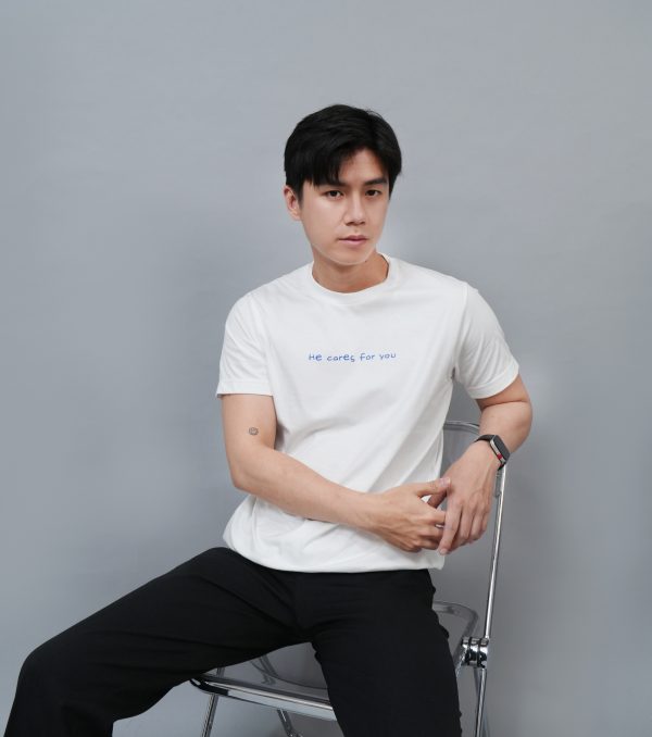 Kaos Rohani Kristen "He Cares For You" - Pengingat Kasih-Nya yang Personal