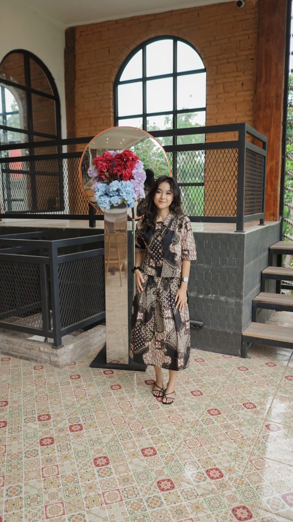 Set Batik Wanita - Atasan dan Bawahan Batik