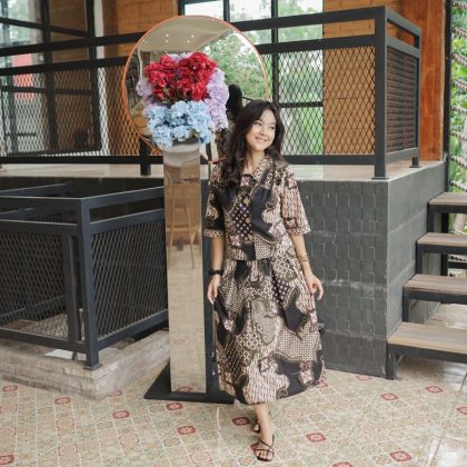 Set Batik Wanita