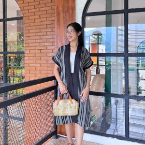Batik Wanita - Lori Outer Tunik Hitam Elegan Katun Linen Premium - koleksi Batik, Batik Wanita