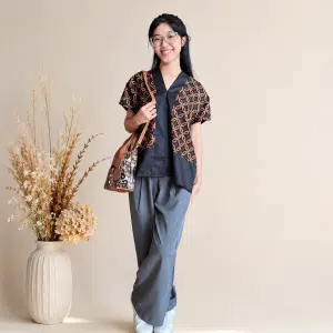 Blouse Batik